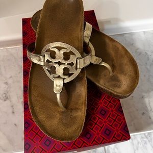 Tory Burch Miller Cloud-8.5 Gently worn a few times